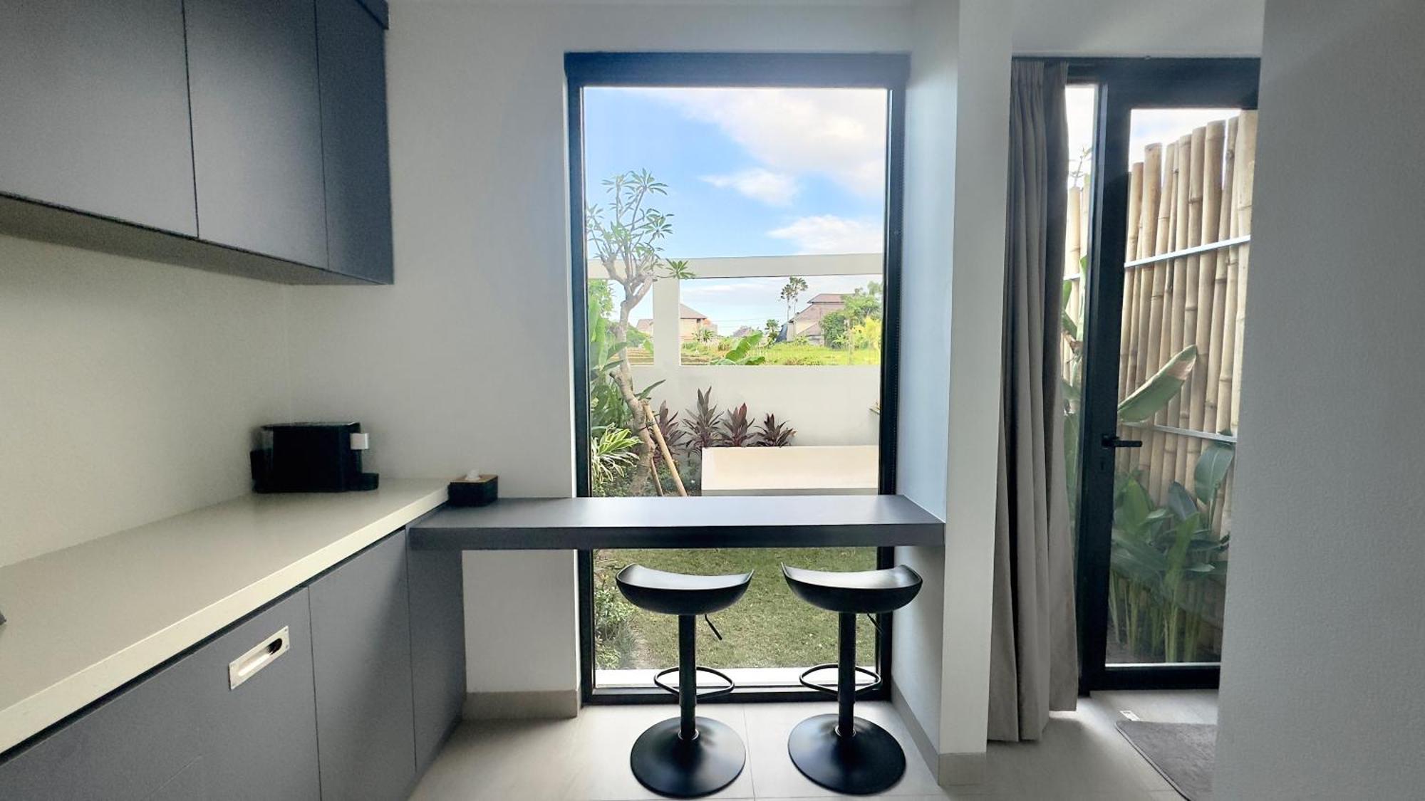 The R Apartments Pererenan Canggu Esterno foto